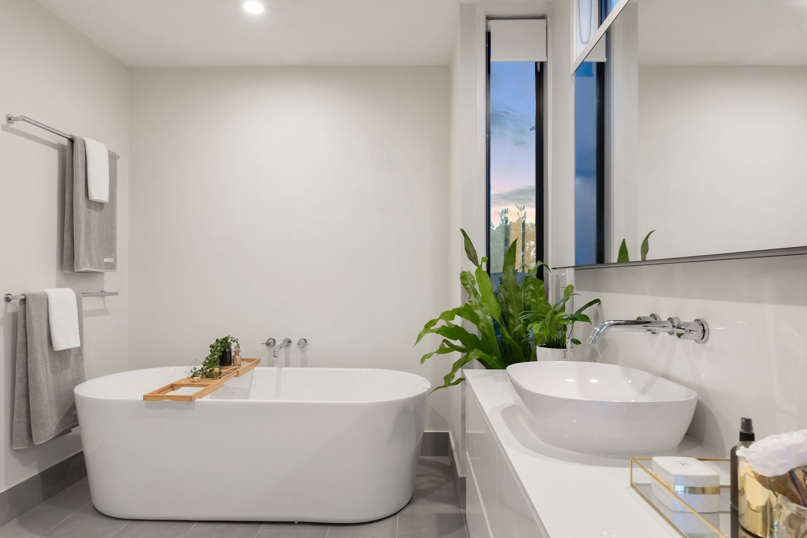 Quiet bath, a bathroom interior.